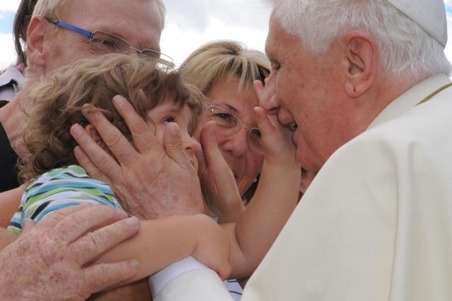 Immagine: La visita del Papa ad Oies